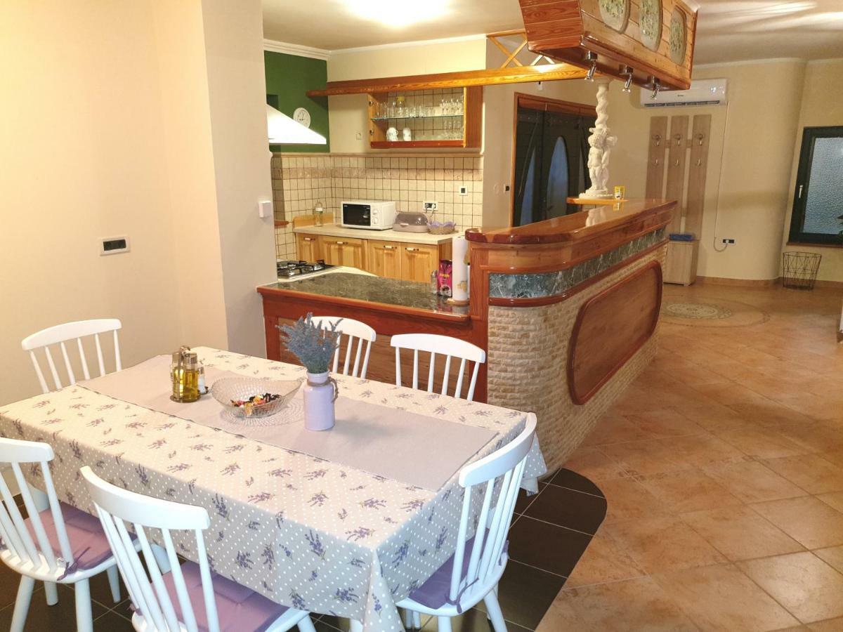 רייקה Villa Meri מראה חיצוני תמונה